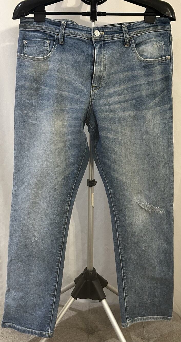 Anthropologie Pilcro Distressed Denim Jeans size 31